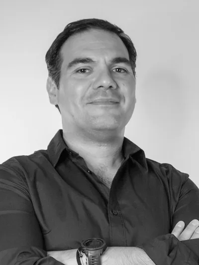 Raúl Fernández C.